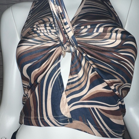 marble crop top - Picture 2 of 5